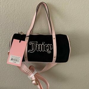 Juicy Couture queen of everything mini barrel LIQUORICE/ Blush Powder